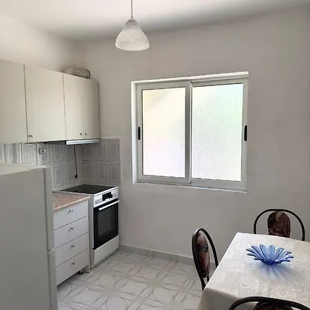 Ergest Pensjonat Përmet